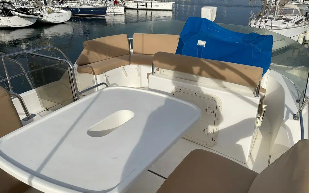 slider 10 Catamaran MARYLAND. 37