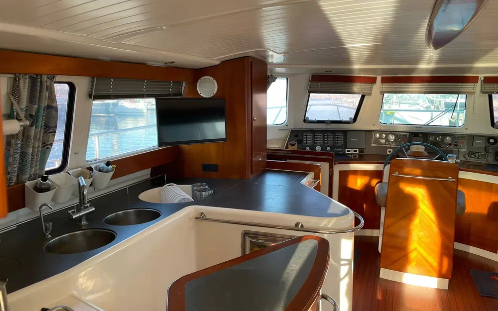 slider 6 Catamaran MARYLAND. 37