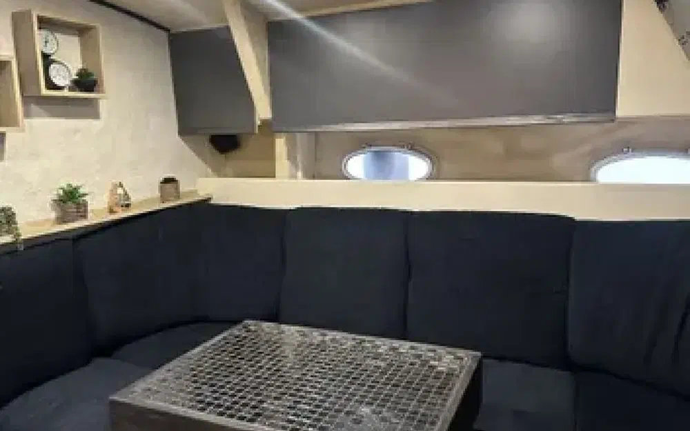 slider 7 Cranchi Mediterranee 40