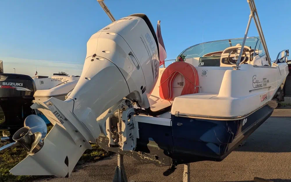 slider 2 Jeanneau Cap Camarat 755 WA