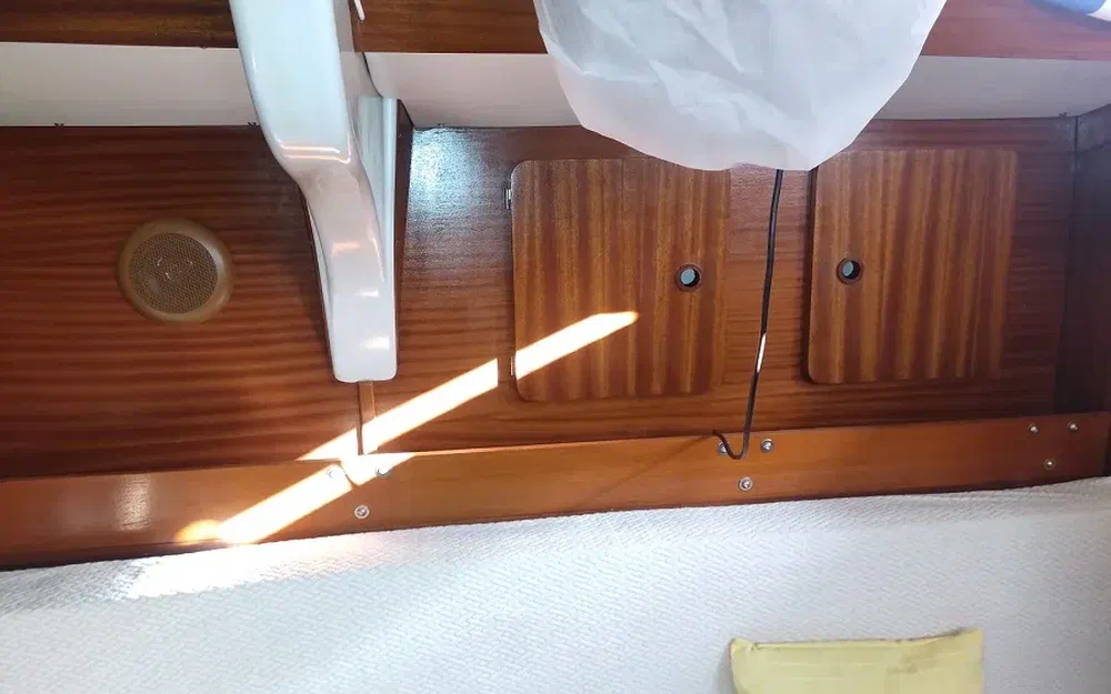 slider 31 Jeanneau Melody