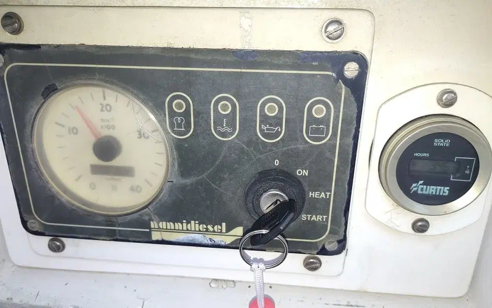 slider 70 Jeanneau Melody