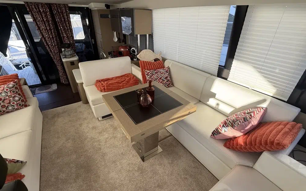 slider 13 Jeanneau Prestige 500 Fly