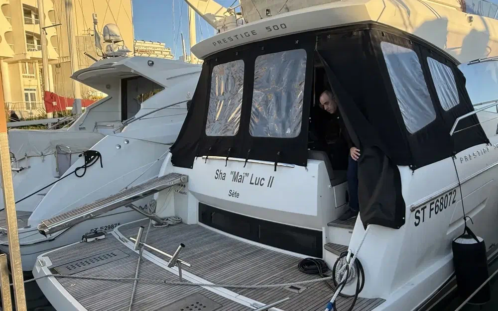 slider 2 Jeanneau Prestige 500 Fly