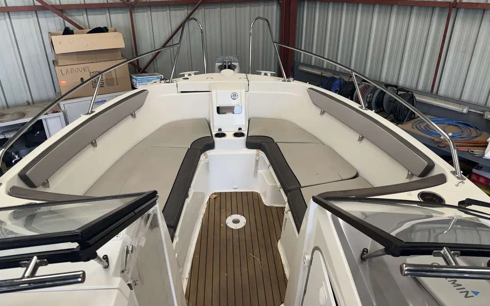 slider 4 Jeanneau Cap Camarat 7.5 BR