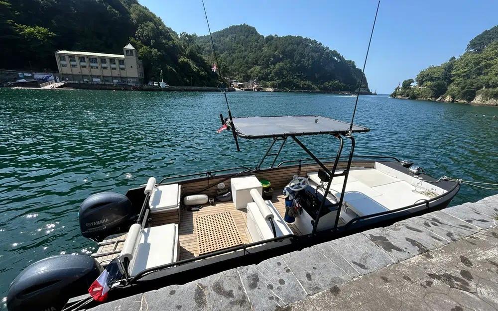 slider 1 Pita Yacht Big Joy