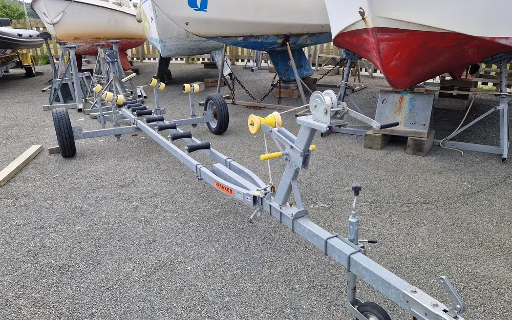 slider 0 Chariot de mise à l'eau CMO1052 DC