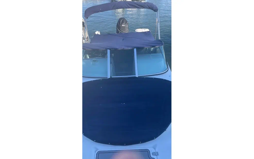 slider 23 Boston Whaler 210 Ventura