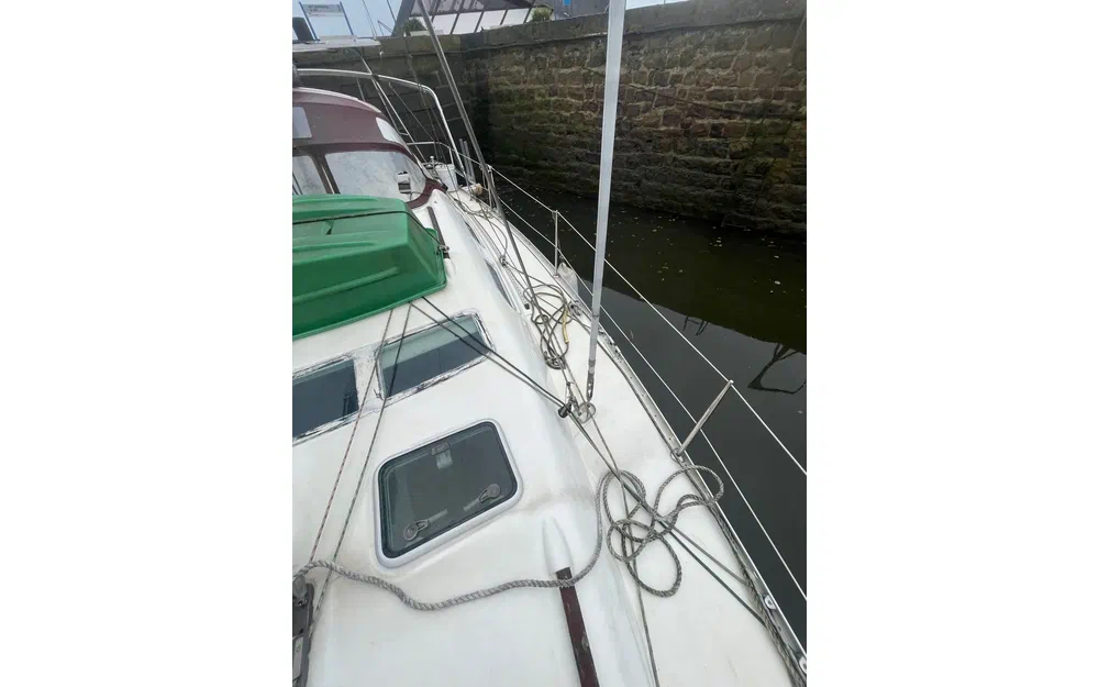 slider 23 Beneteau Oceanis 393 Clipper