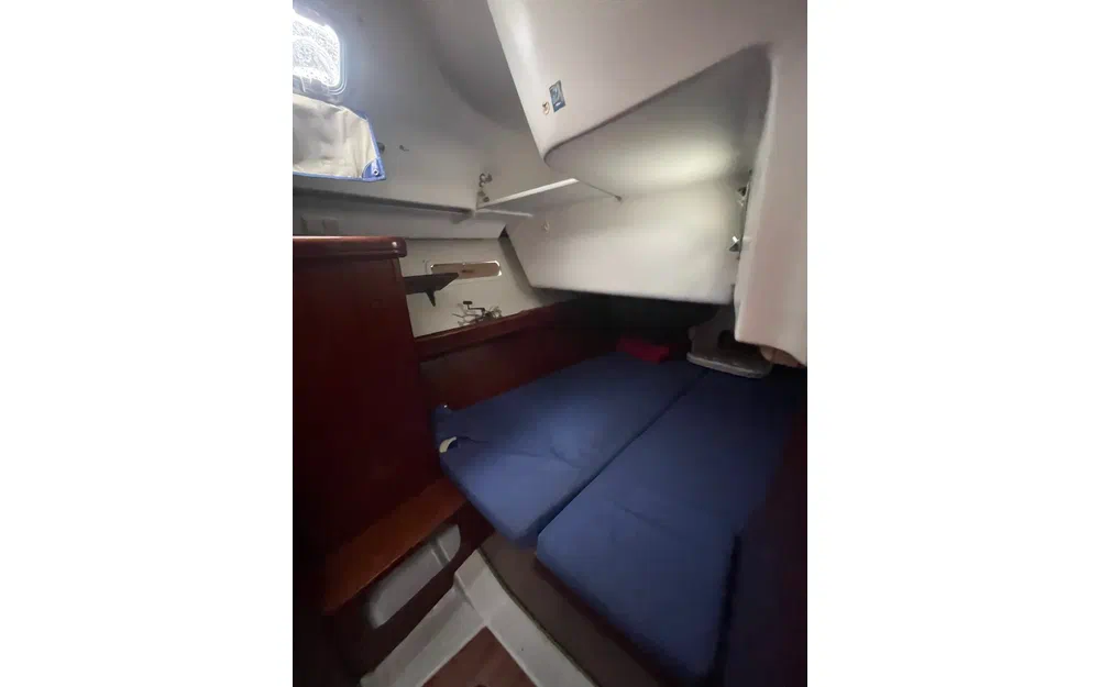 slider 8 Beneteau Oceanis 393 Clipper