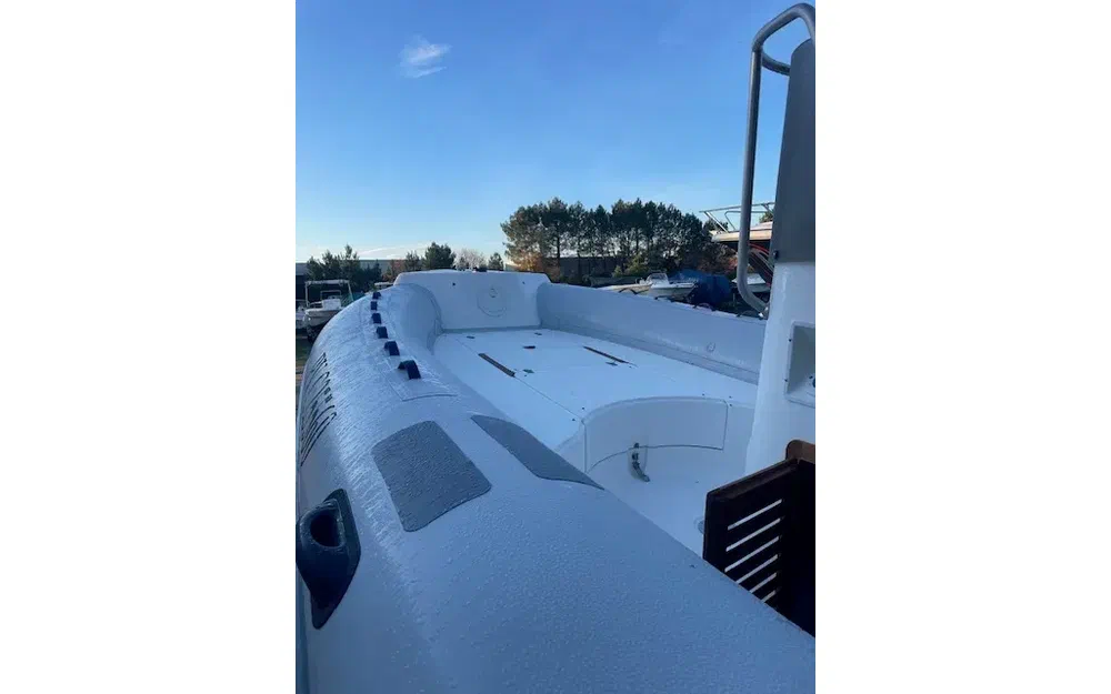 slider 2 Capelli Tempest 750