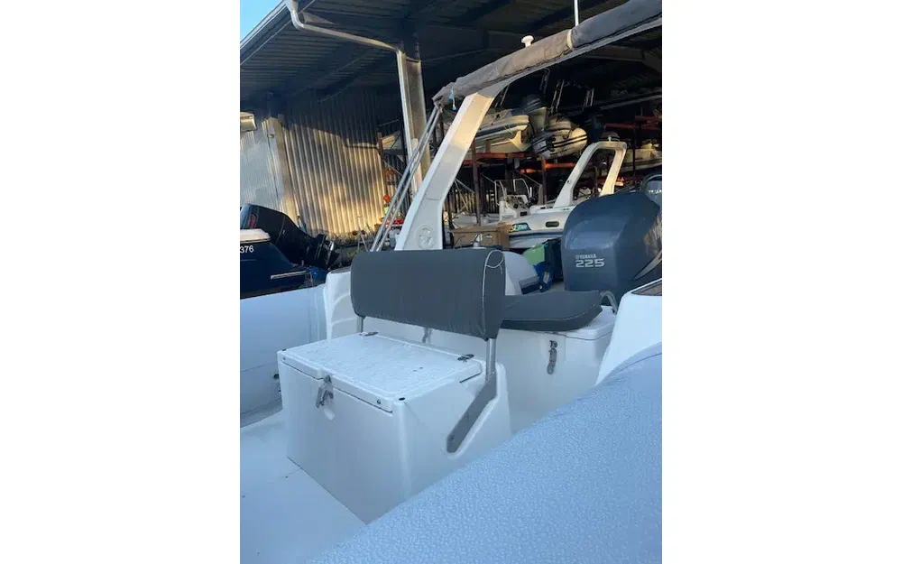 slider 3 Capelli Tempest 750