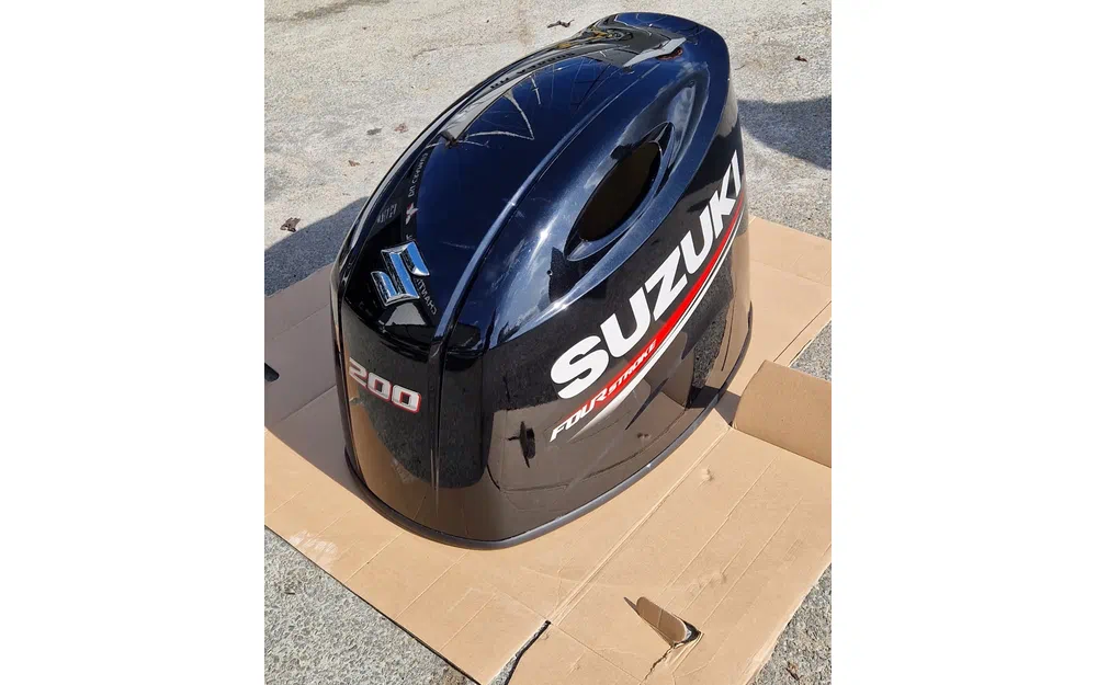 slider 0 Capot moteur SUZUKI DF200A