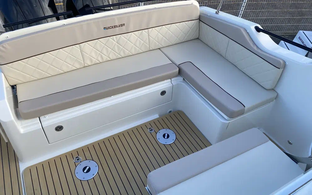 slider 10 Quicksilver Activ 875 Sundeck