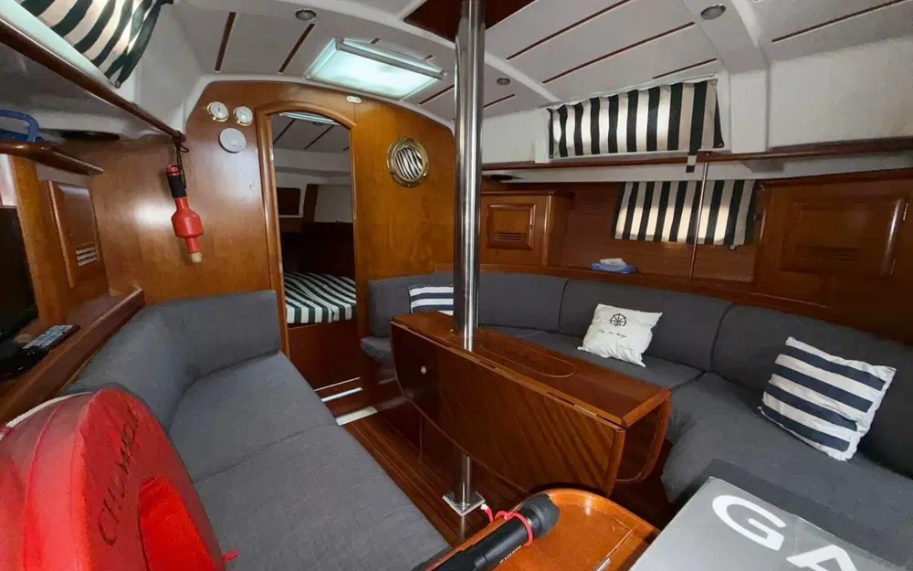 slider 18 Beneteau Oceanis 361 Clipper