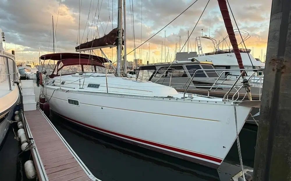 slider 1 Beneteau Oceanis 361 Clipper