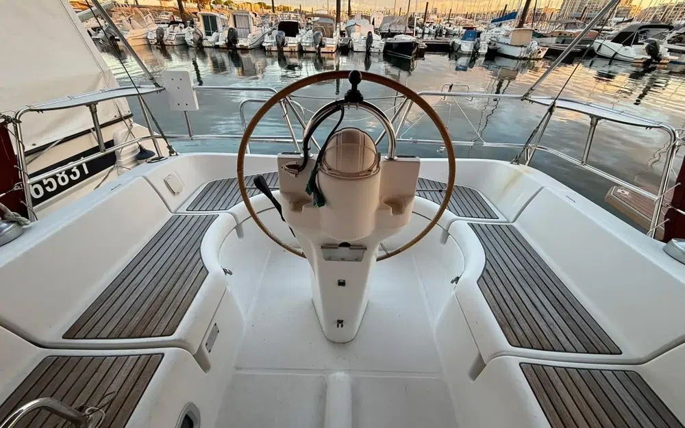 slider 4 Beneteau Oceanis 361 Clipper