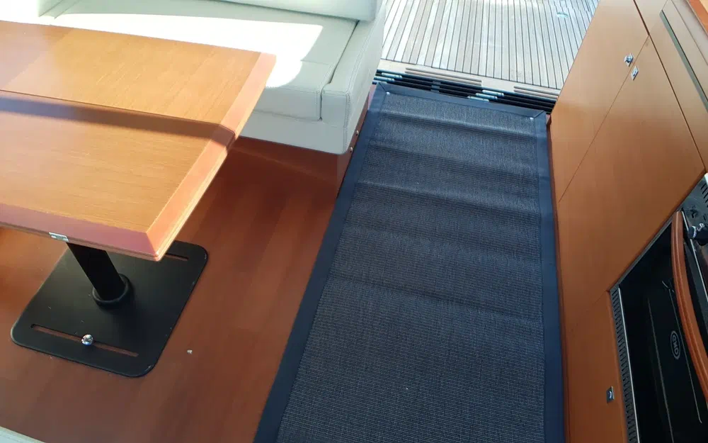 slider 16 Jeanneau NC 11