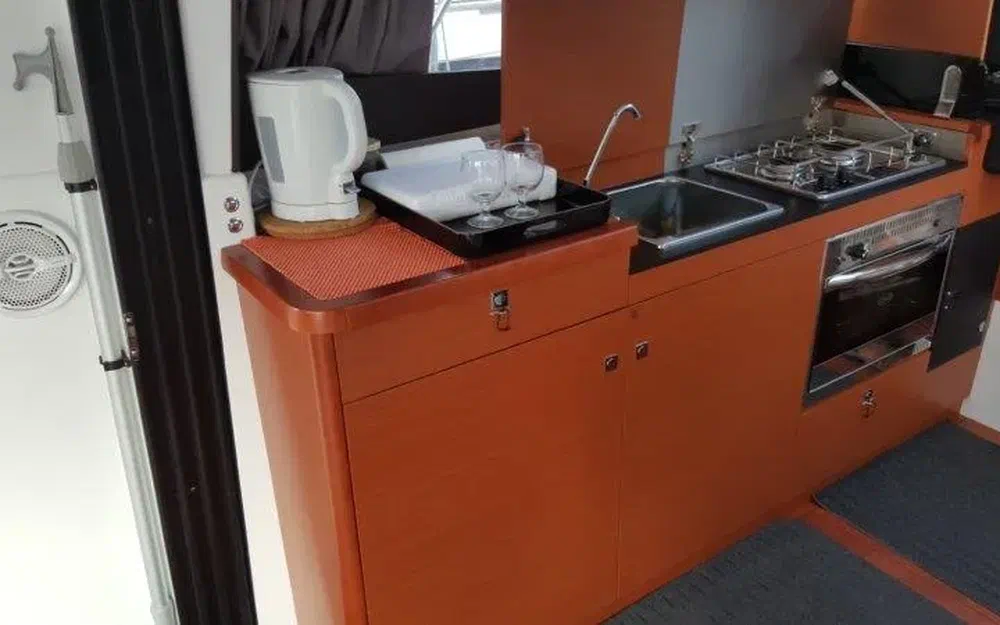 slider 4 Jeanneau NC 11