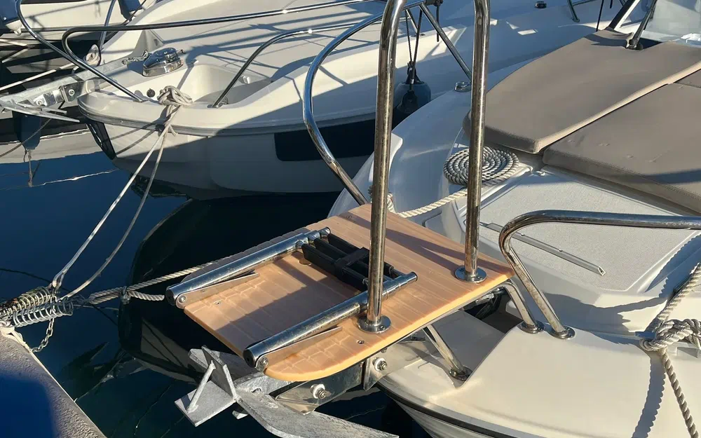 slider 7 Beneteau Antares 7