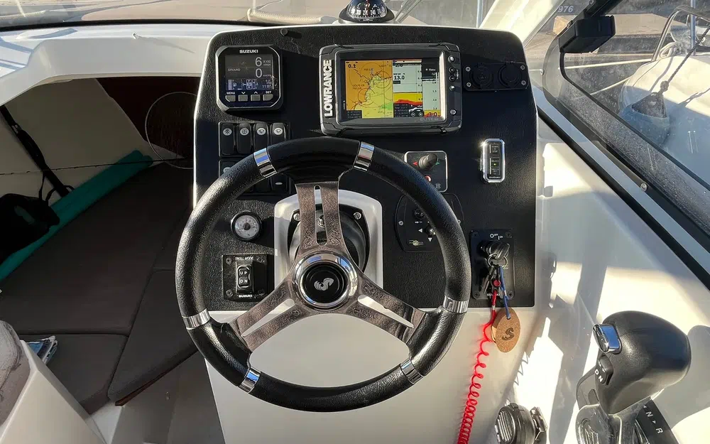 slider 20 Beneteau Antares 7