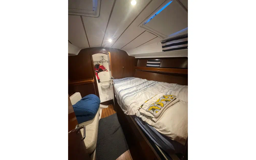 slider 22 Beneteau Oceanis 411 Clipper