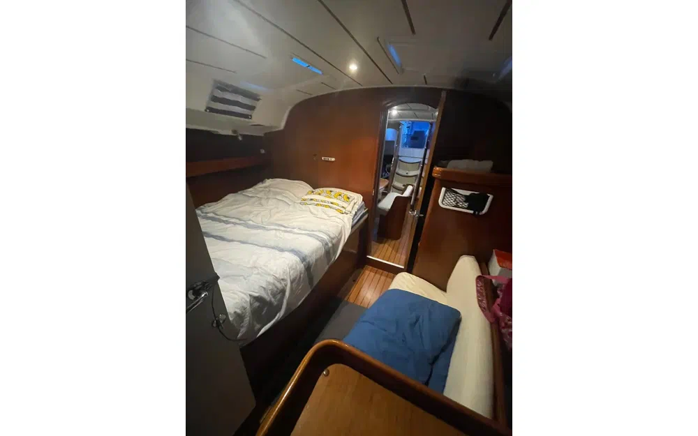 slider 25 Beneteau Oceanis 411 Clipper