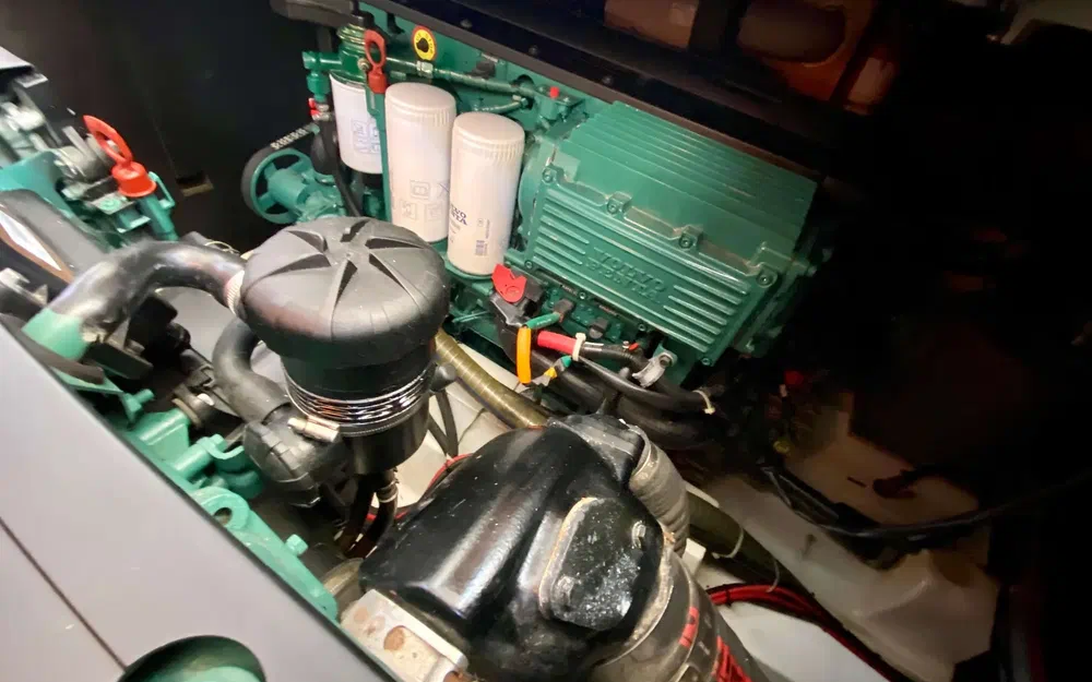 slider 16 Beneteau Antares 36