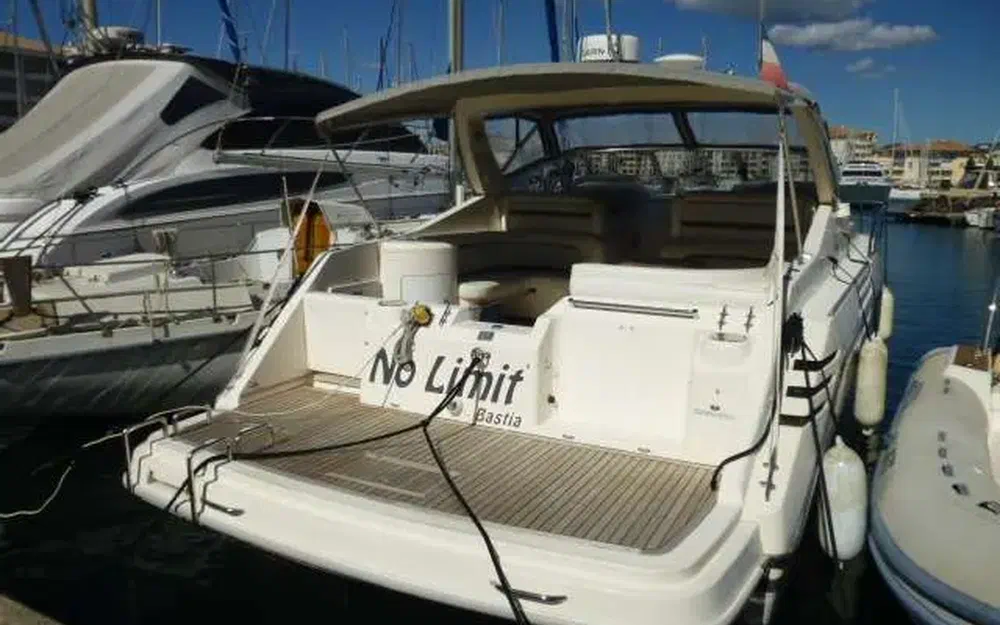 slider 0 Cranchi Mediterranee 40