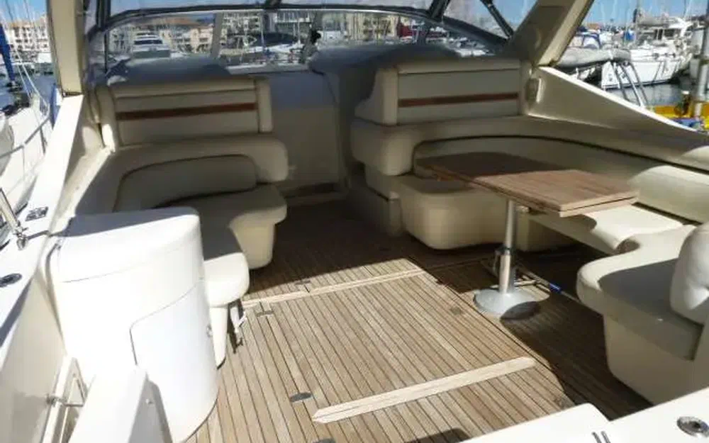 slider 1 Cranchi Mediterranee 40