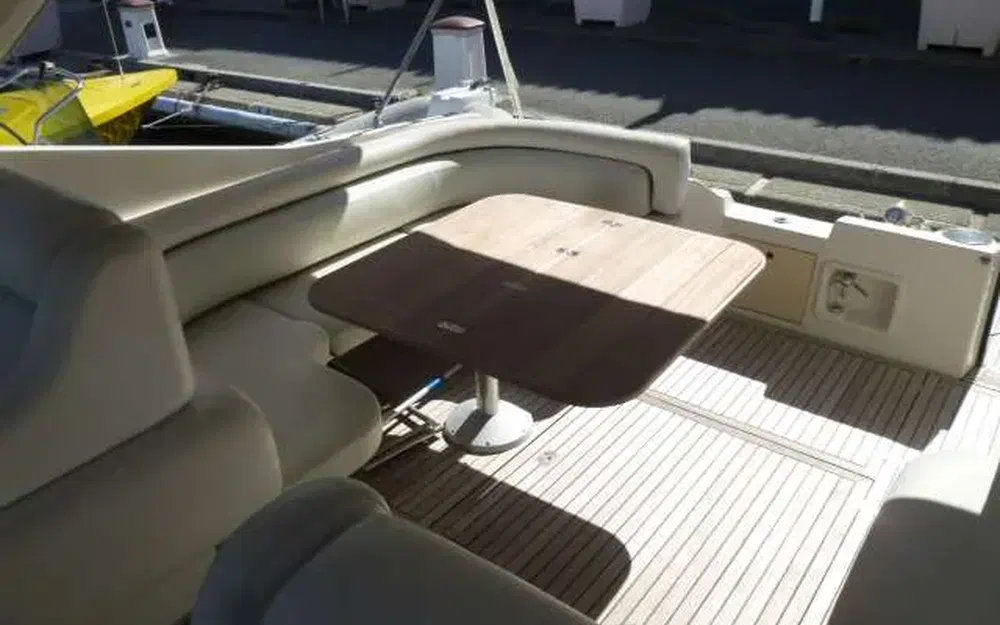 slider 5 Cranchi Mediterranee 40