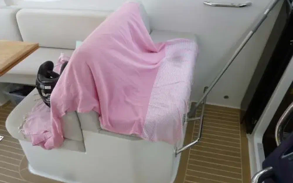 slider 9 Beneteau Gran Turismo 36