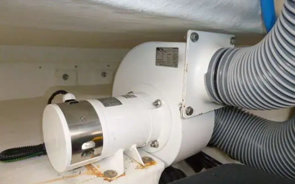 slider 21 Beneteau Gran Turismo 36