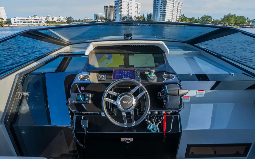 slider 2 Rio Yachts Daytona 50