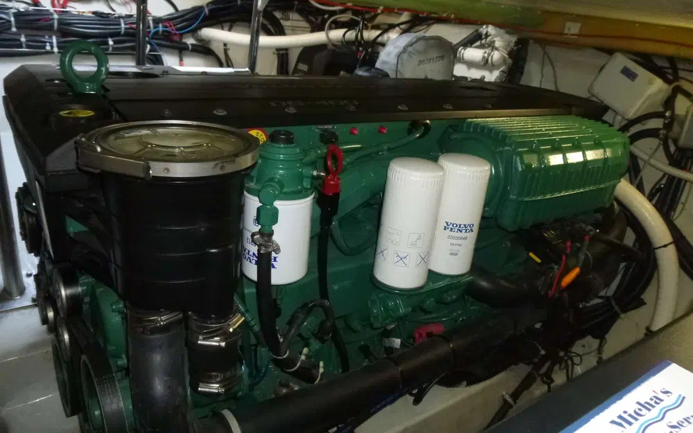 slider 25 Bavaria S 45 Coupe