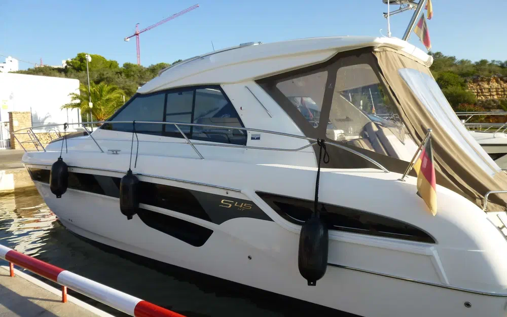 slider 2 Bavaria S 45 Coupe