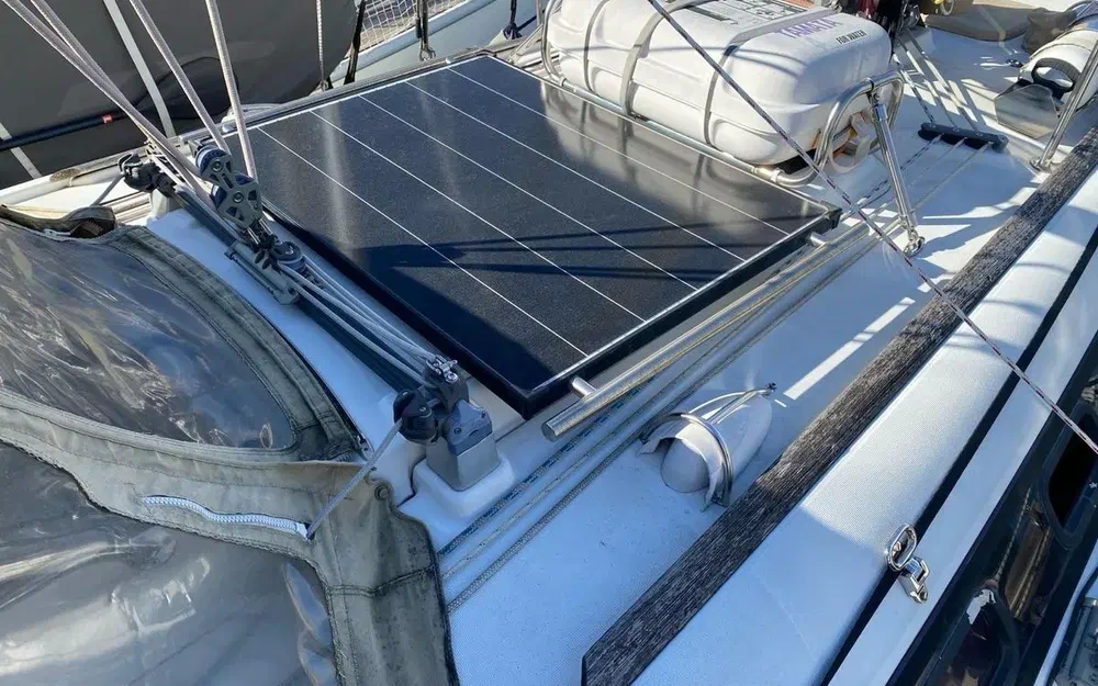 slider 3 Beneteau Oceanis 34