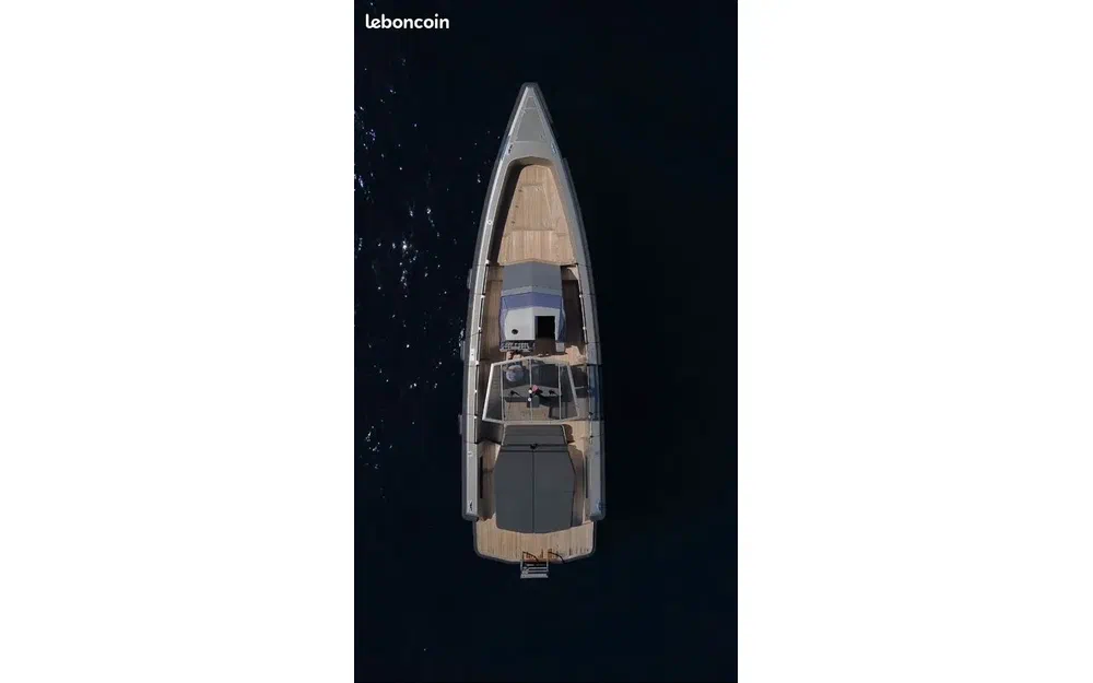 slider 0 Wally Tender 45