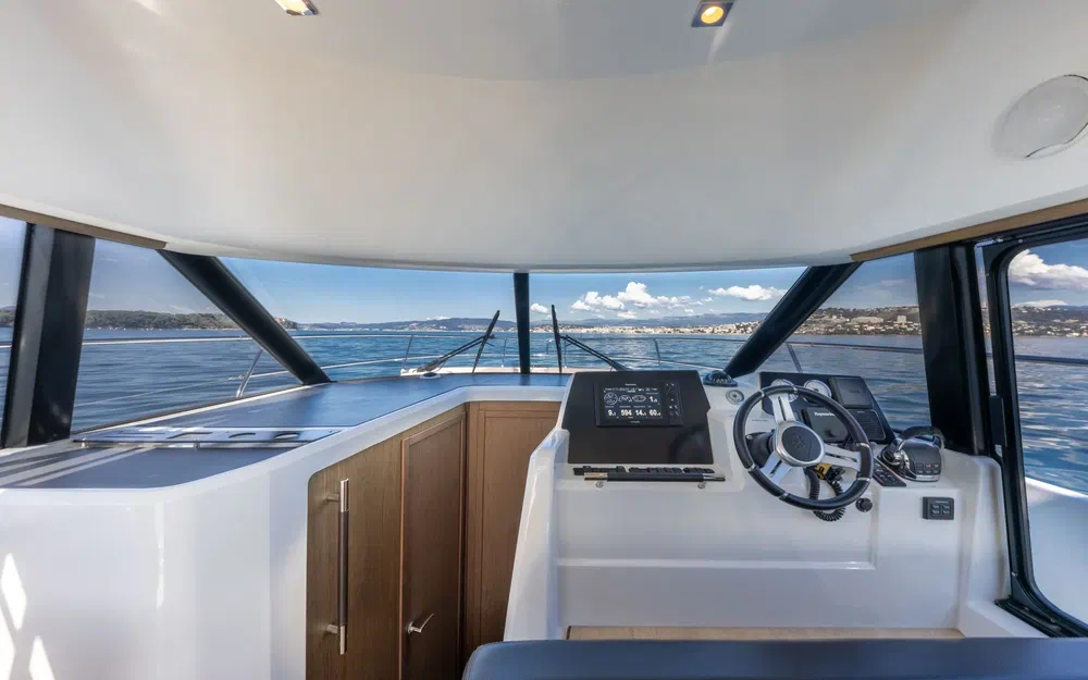 slider 9 Jeanneau Velasco 37 F