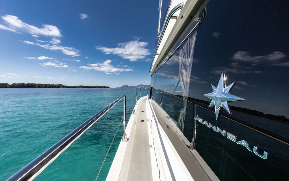 slider 23 Jeanneau Velasco 37 F