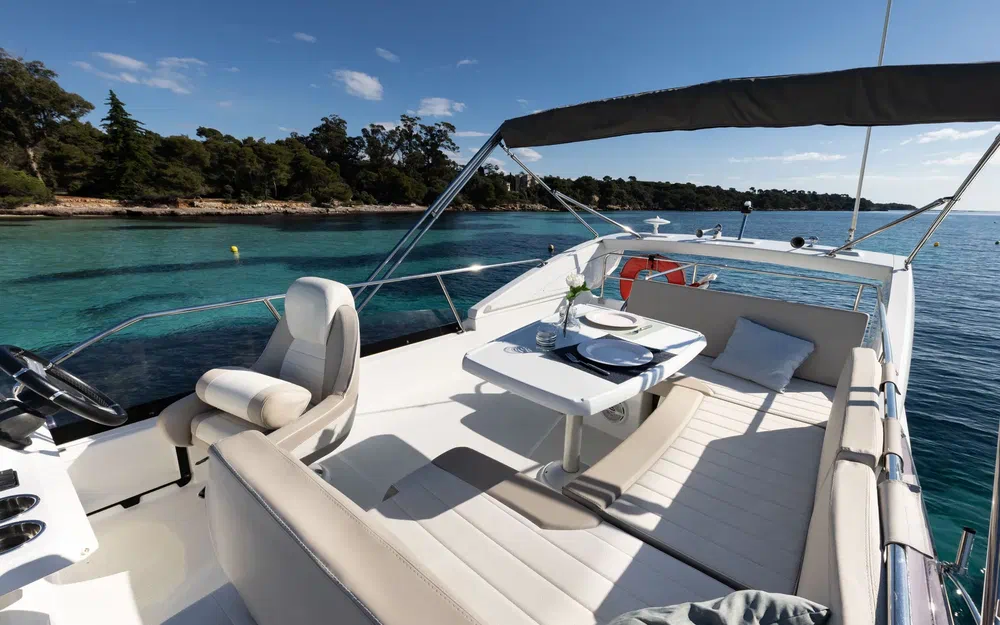 slider 25 Jeanneau Velasco 37 F