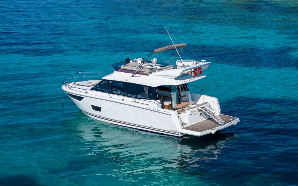 slider 34 Jeanneau Velasco 37 F