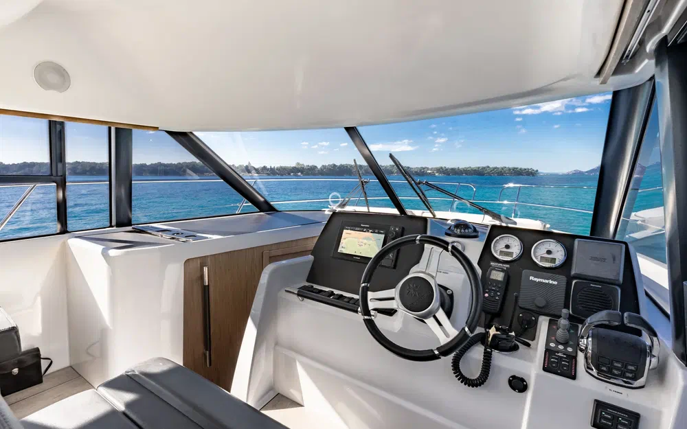 slider 3 Jeanneau Velasco 37 F