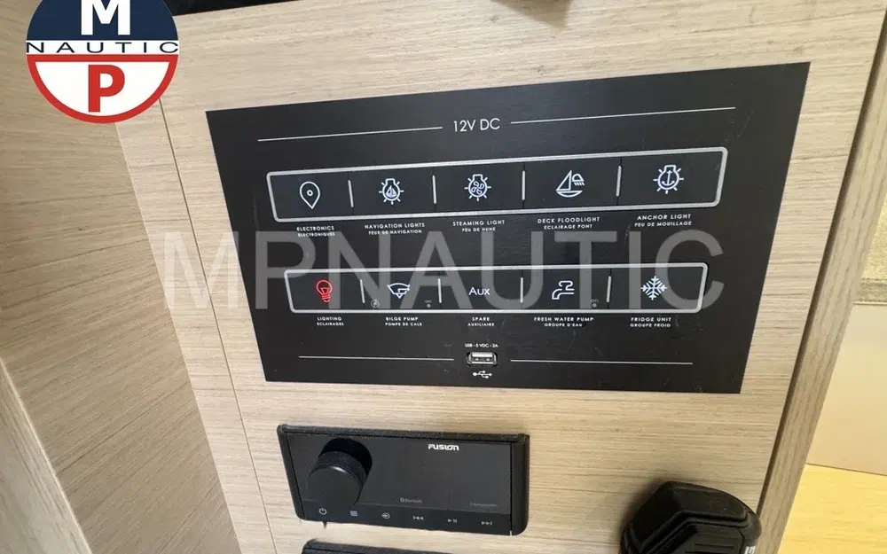 slider 17 Beneteau Oceanis 34.1