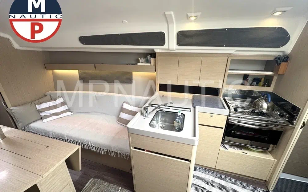 slider 18 Beneteau Oceanis 34.1