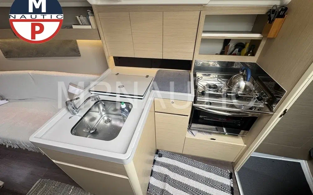 slider 19 Beneteau Oceanis 34.1