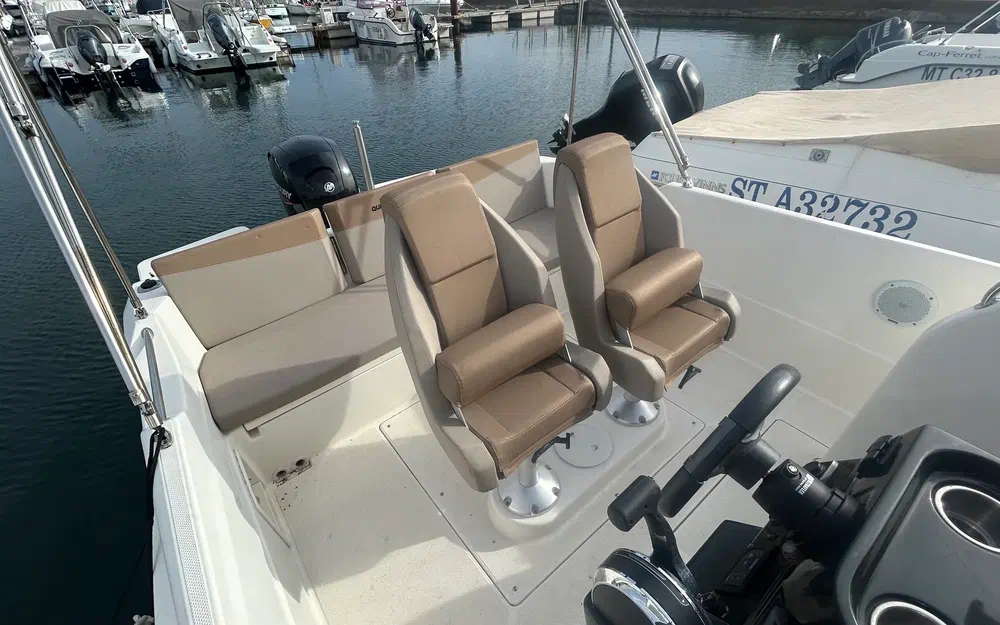 slider 11 Quicksilver Activ 675 Open