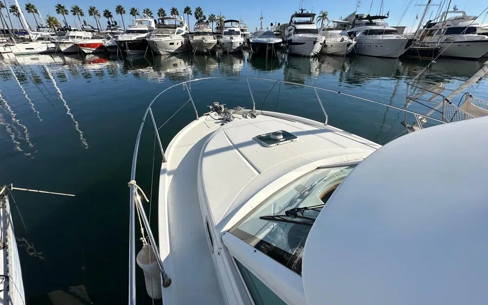 slider 6 Beneteau Antares 980 Fly