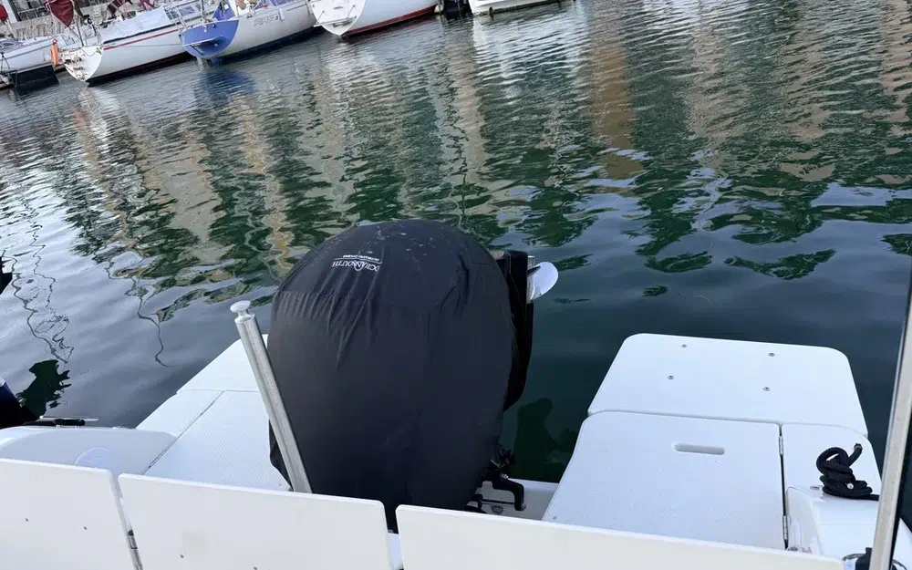 slider 21 Quicksilver Activ 675 Open