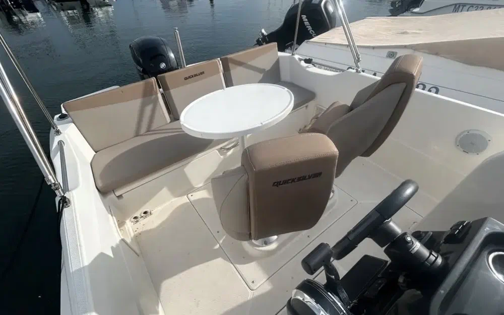 slider 4 Quicksilver Activ 675 Open